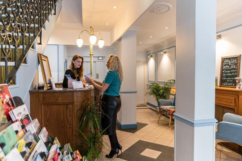 Chenal Hotel Μποβέ Εξωτερικό φωτογραφία