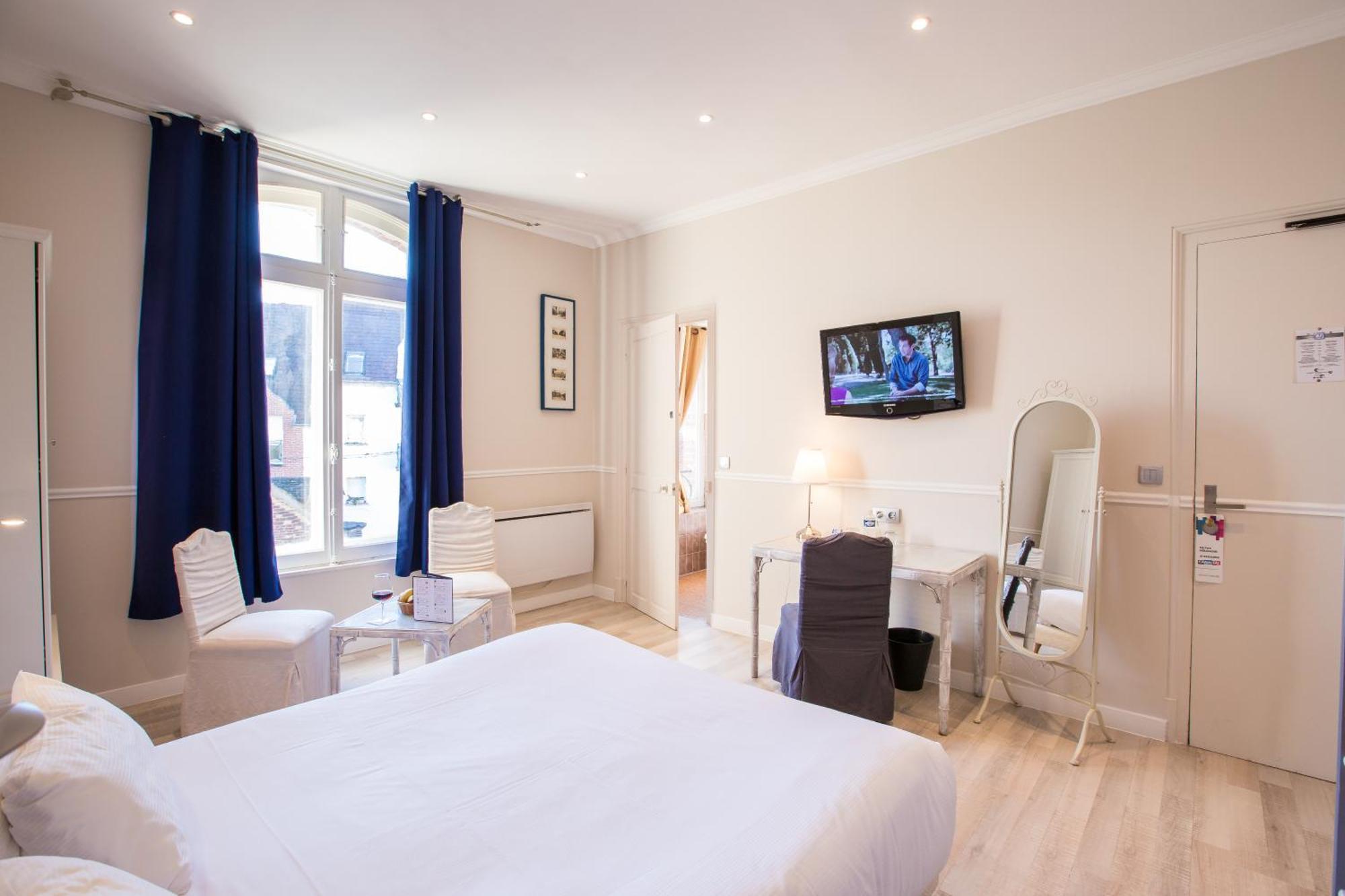 Chenal Hotel Μποβέ Δωμάτιο φωτογραφία