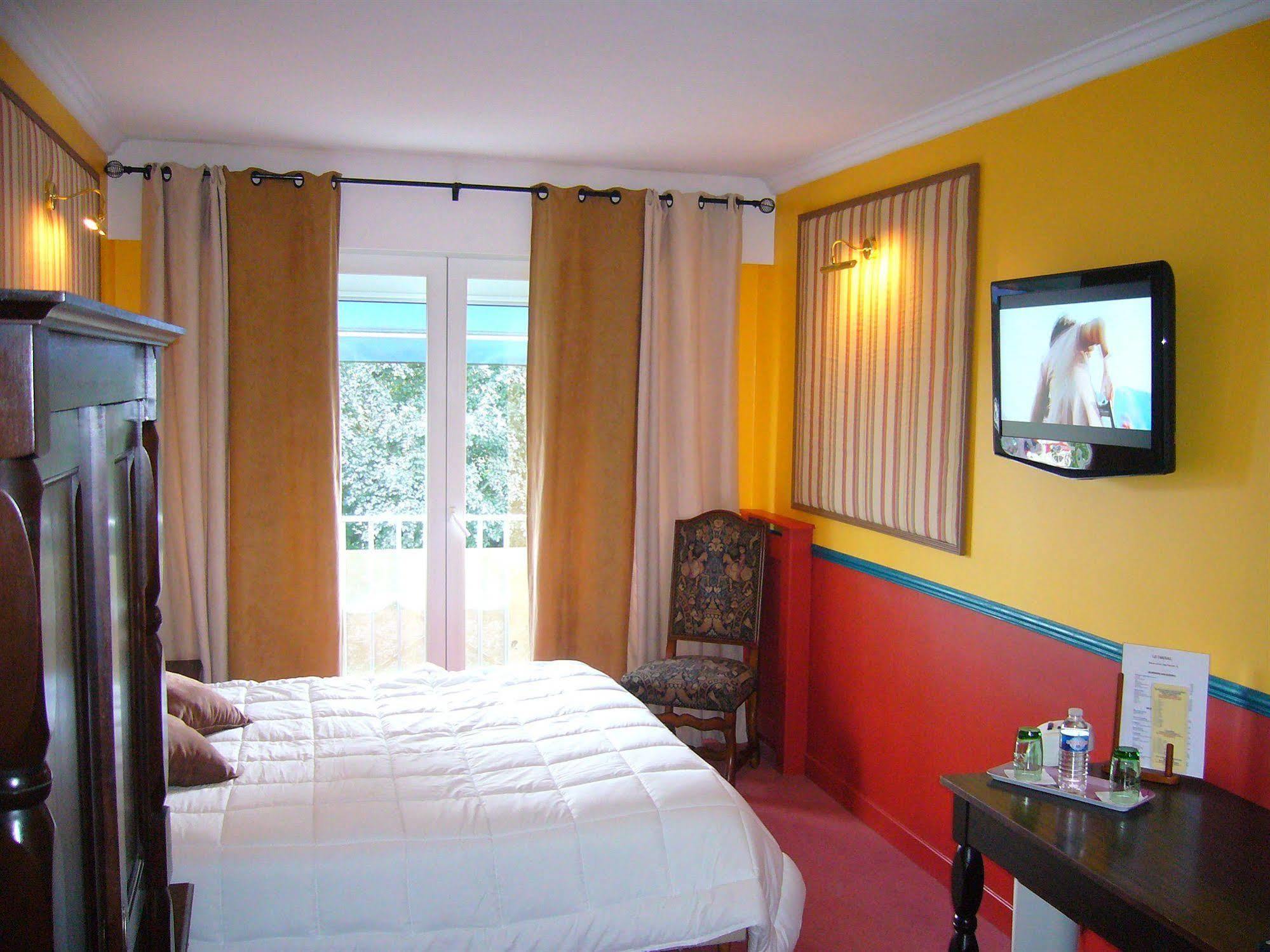 Chenal Hotel Μποβέ Εξωτερικό φωτογραφία